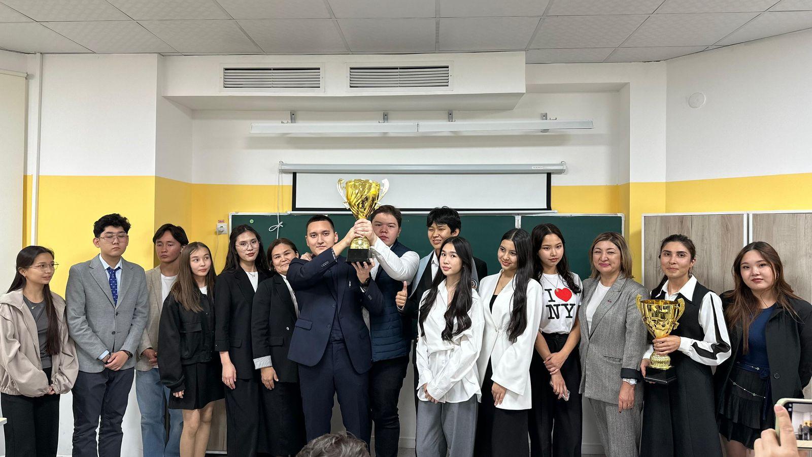 «Әділетті қоғам құрудың бастауы- адал азамат» атты 9-11 оқушылары арасында республикалық пікірсайыс турнирінің қалалық іріктеу кезеңі