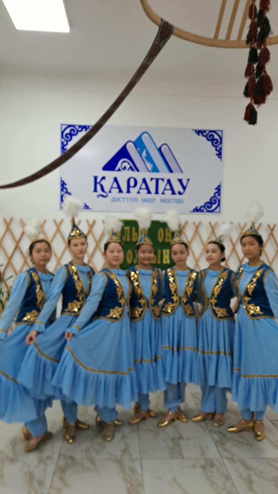 «Сөз бен саз» байқауының дипломдары